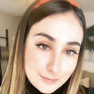 Meet your Posher, Karina